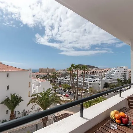Great 2 Beds Cristianos Apartment *