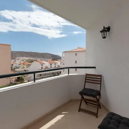 Great 2 Beds Cristianos Apartment *